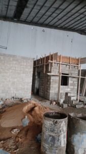 تنفيذ خرسانة مسلحة في منطقة عسير